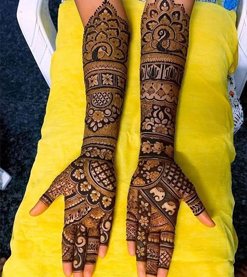 Peacock Pattern Bridal Mehandi
